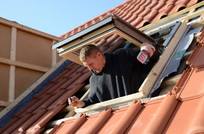 Pose de fenêtres de toit Velux à Beugnâtre